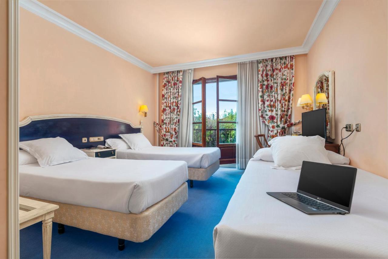 Hospedium Hotel Blu Sondika Esterno foto